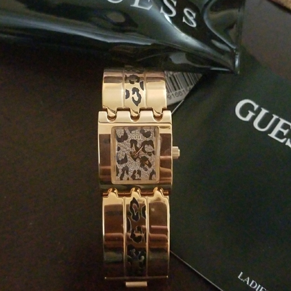 Guess watch